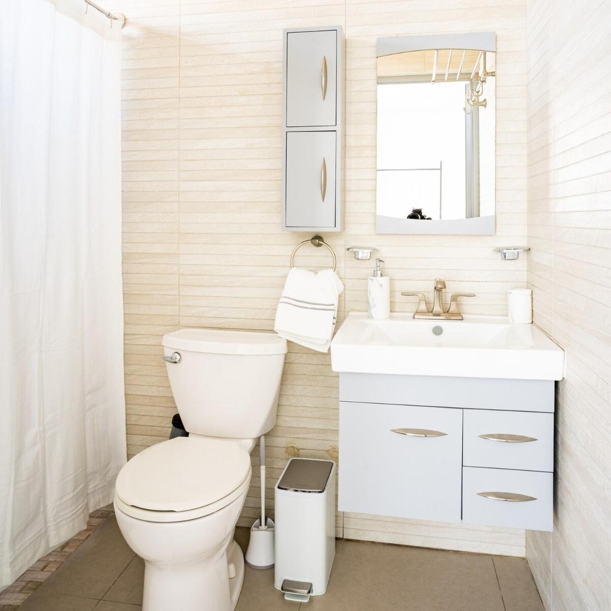 Aquaville Dorado Moderna A Studio 7 Екстериор снимка