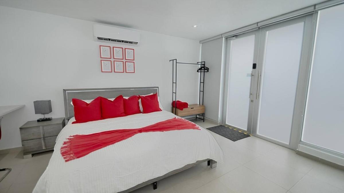 Aquaville Dorado Moderna A Studio 7 Екстериор снимка