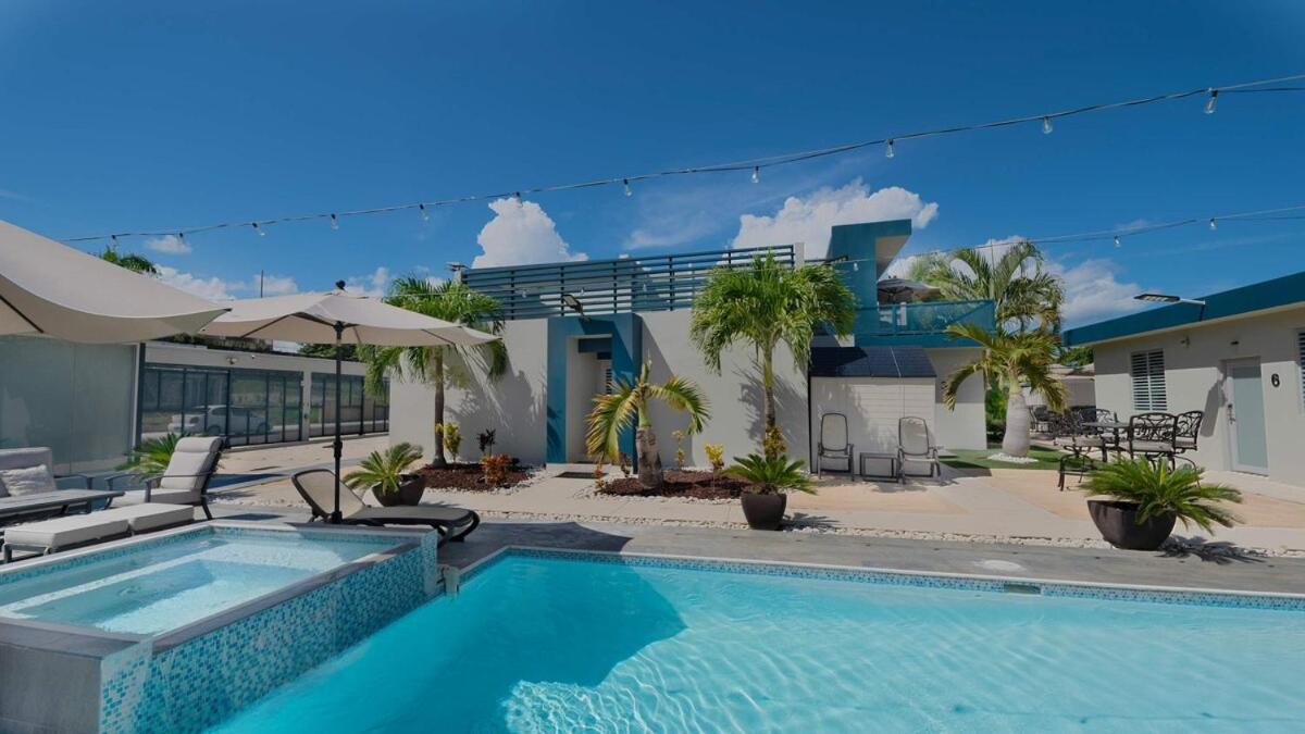 Aquaville Dorado Moderna A Studio 7 Екстериор снимка