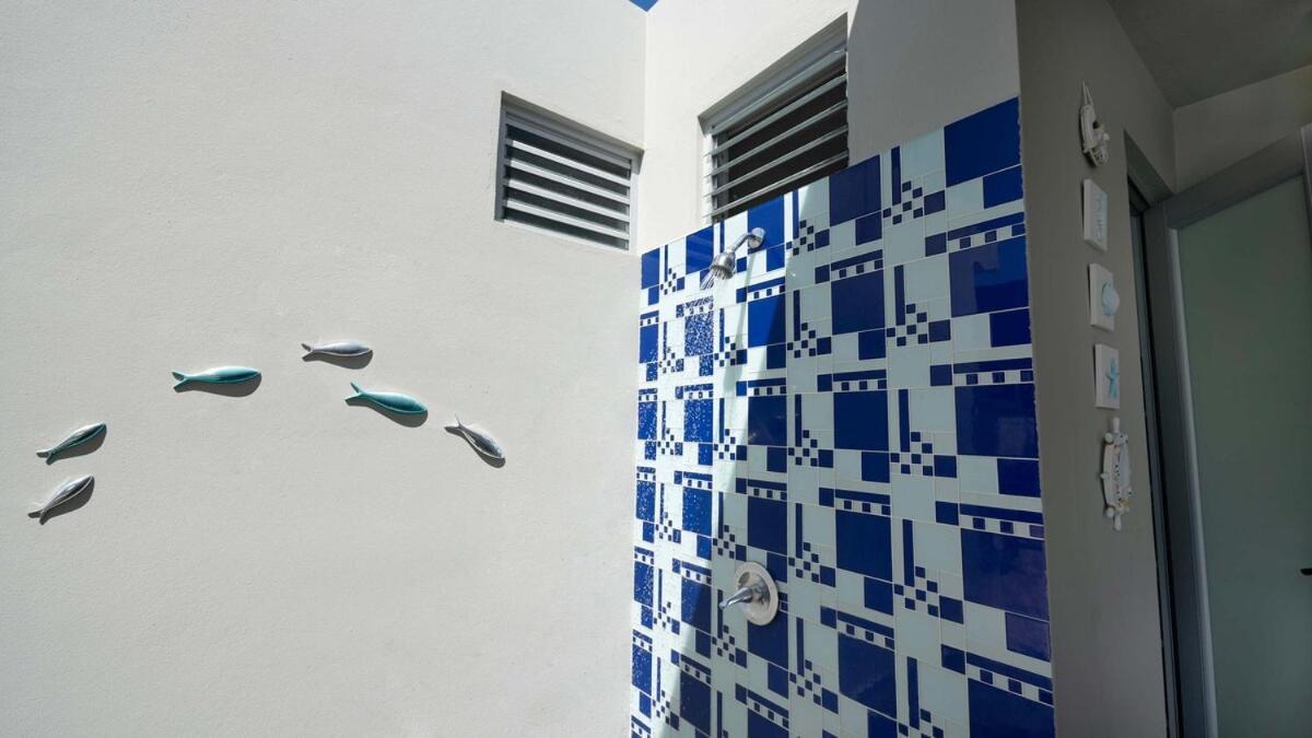 Aquaville Dorado Moderna A Studio 7 Екстериор снимка