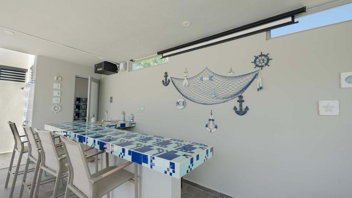 Aquaville Dorado Moderna A Studio 7 Екстериор снимка